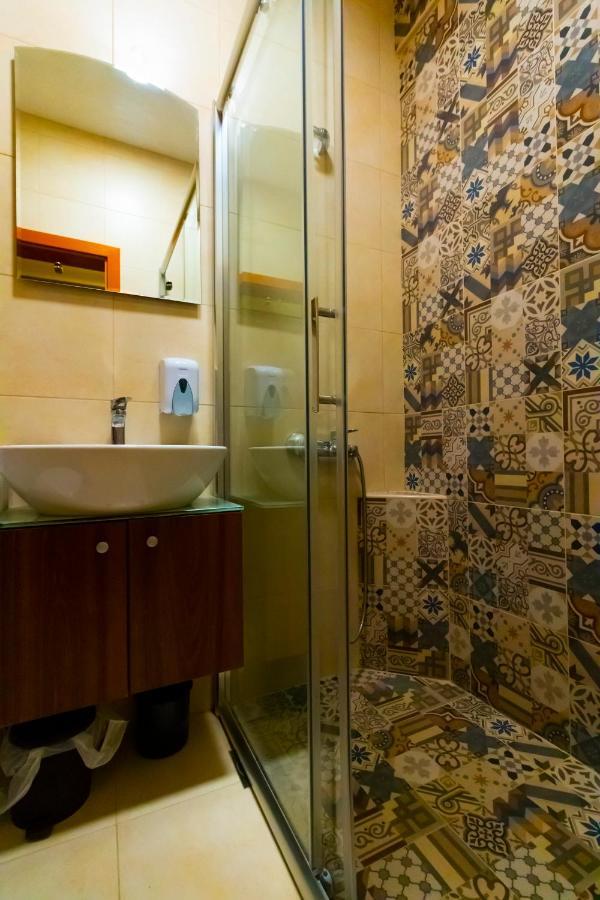 Hotel Pine سكوبجي المظهر الخارجي الصورة
