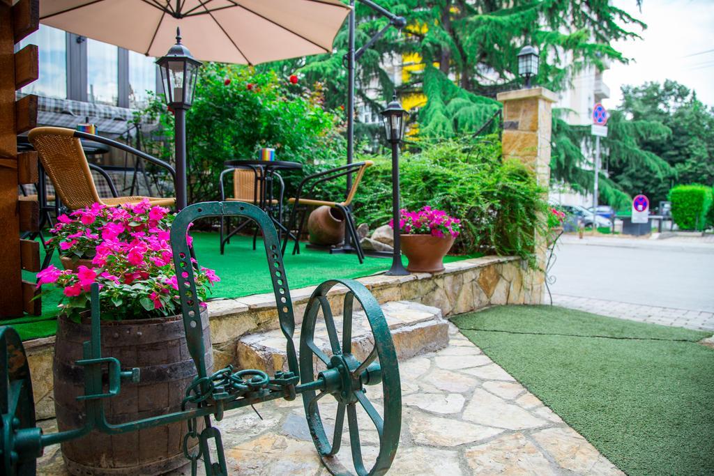 Hotel Pine سكوبجي المظهر الخارجي الصورة