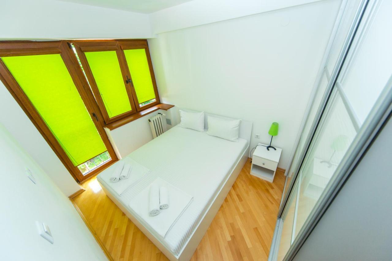 Hotel Pine سكوبجي المظهر الخارجي الصورة